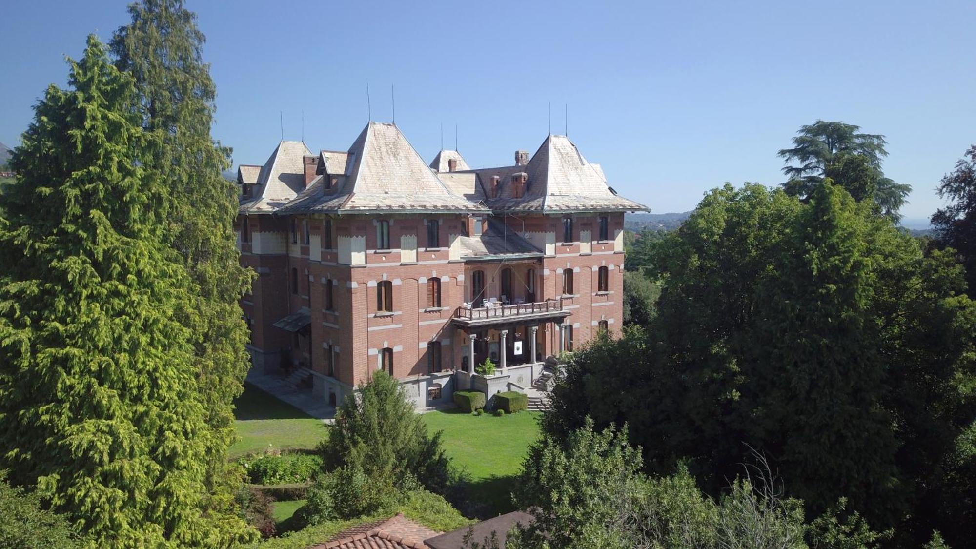 B&B Villa Cernigliaro Dimora Storica Sordevolo Luaran gambar